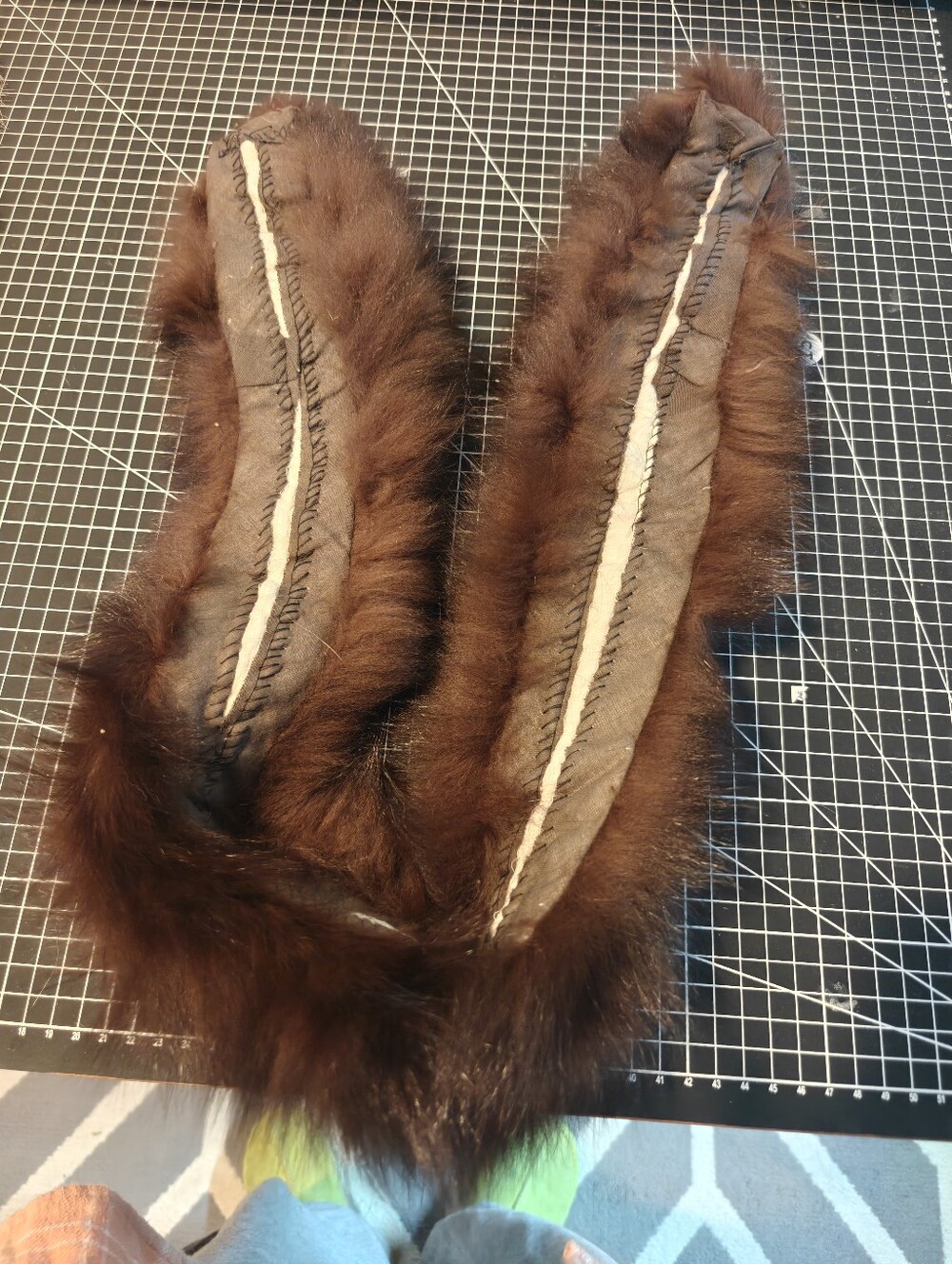 3 Fur Collars - Black, Brown, Grey - Picture 16 of 16